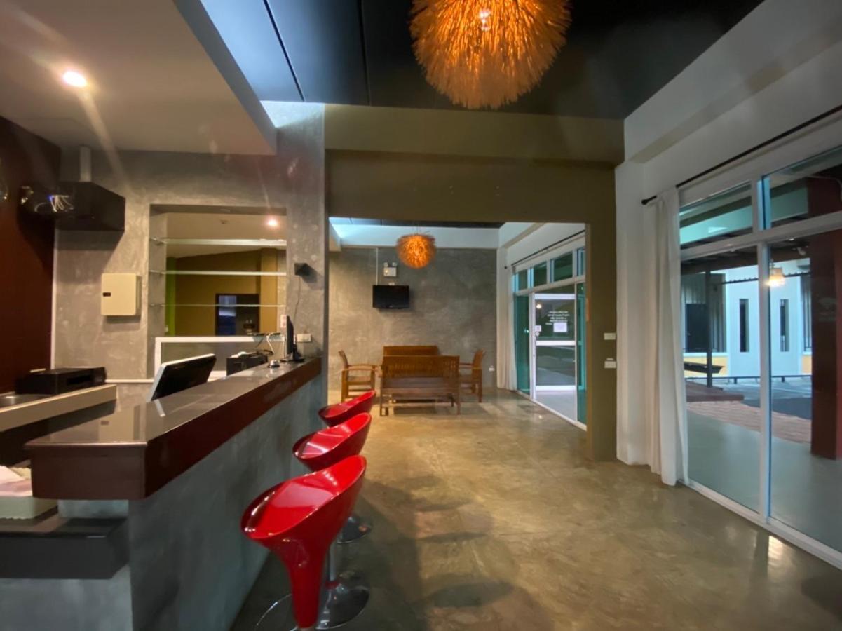 Preme Apartment @Maejo Ban pa Lan  外观 照片