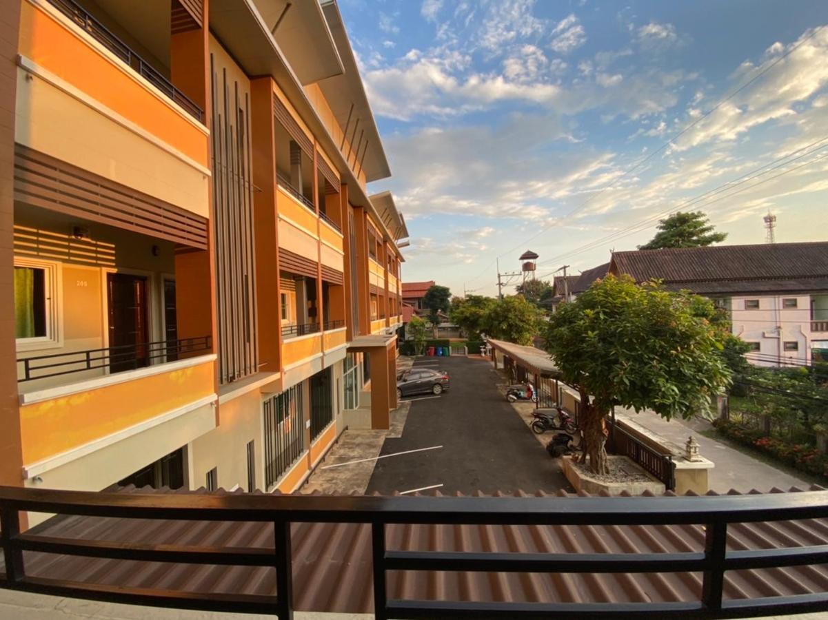 Preme Apartment @Maejo Ban pa Lan  外观 照片