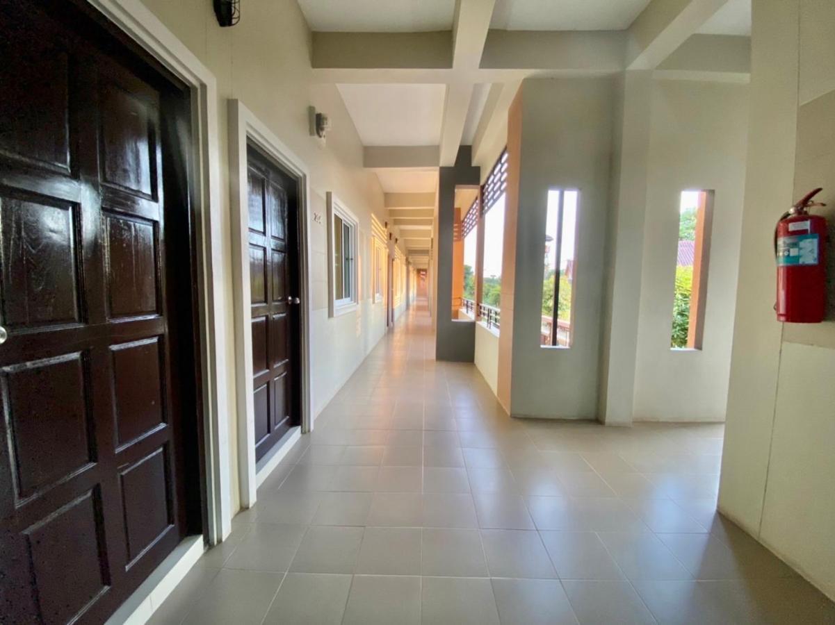 Preme Apartment @Maejo Ban pa Lan  外观 照片