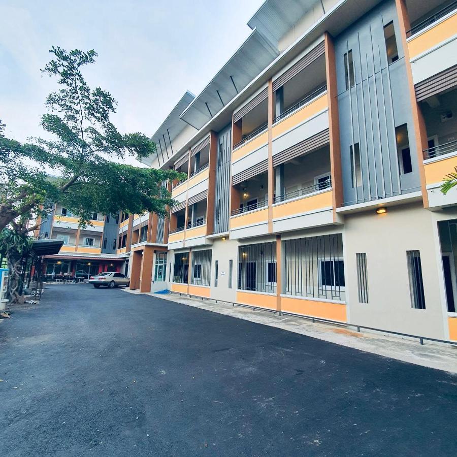 Preme Apartment @Maejo Ban pa Lan  外观 照片