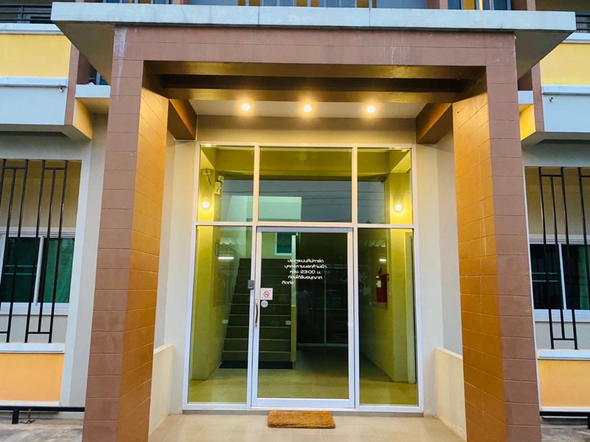 Preme Apartment @Maejo Ban pa Lan  外观 照片